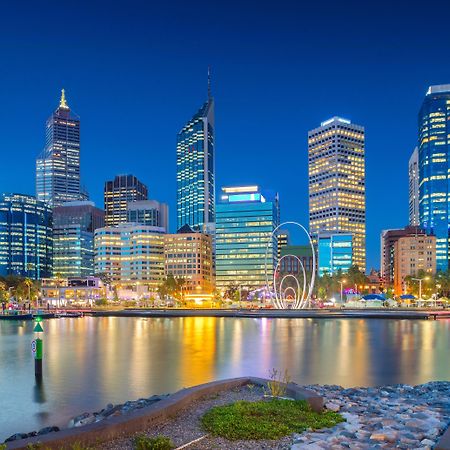 Holiday Inn Perth City Centre By Ihg Exteriör bild