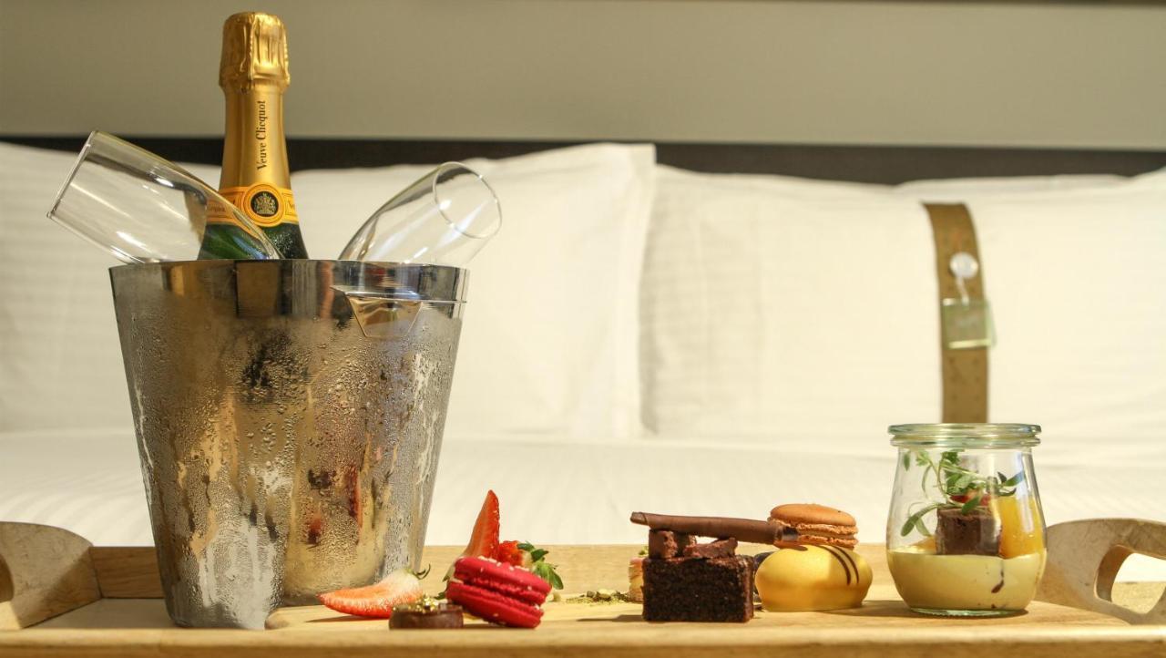 Holiday Inn Perth City Centre By Ihg Exteriör bild